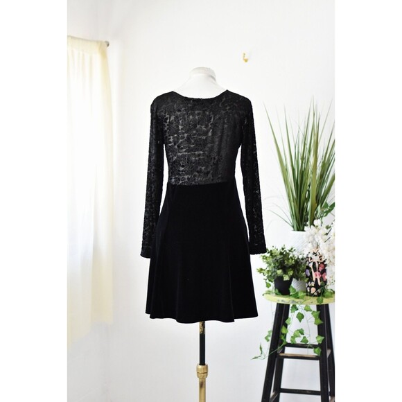 Jay Jacobs 90s Long Sleeve Mini Dress Woman's S Black Burnout Velvet A-line Vtg - Picture 5 of 8